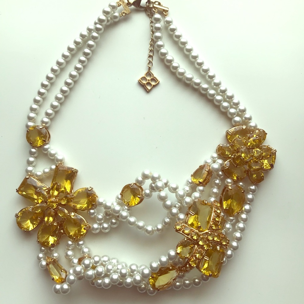 BCBG pearl necklace